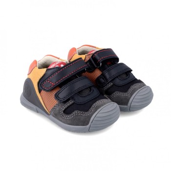 Παιδικό δερμάτινο sneaker για αγόρια Biomecanics 231124-A